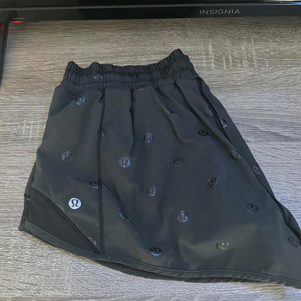 Black Hotty Hot shorts with lulu pattern